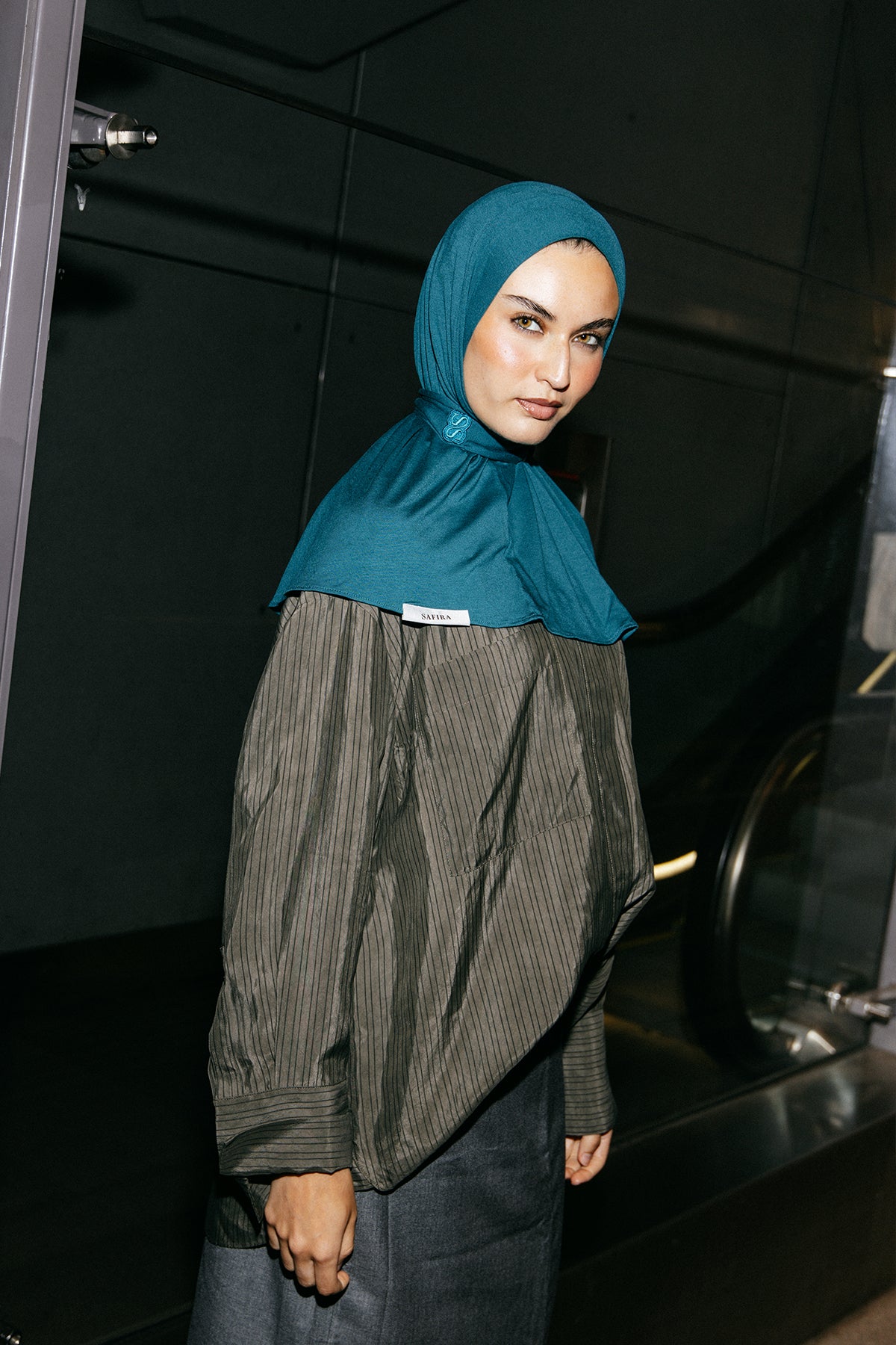 Staple Scarf II | Electric
