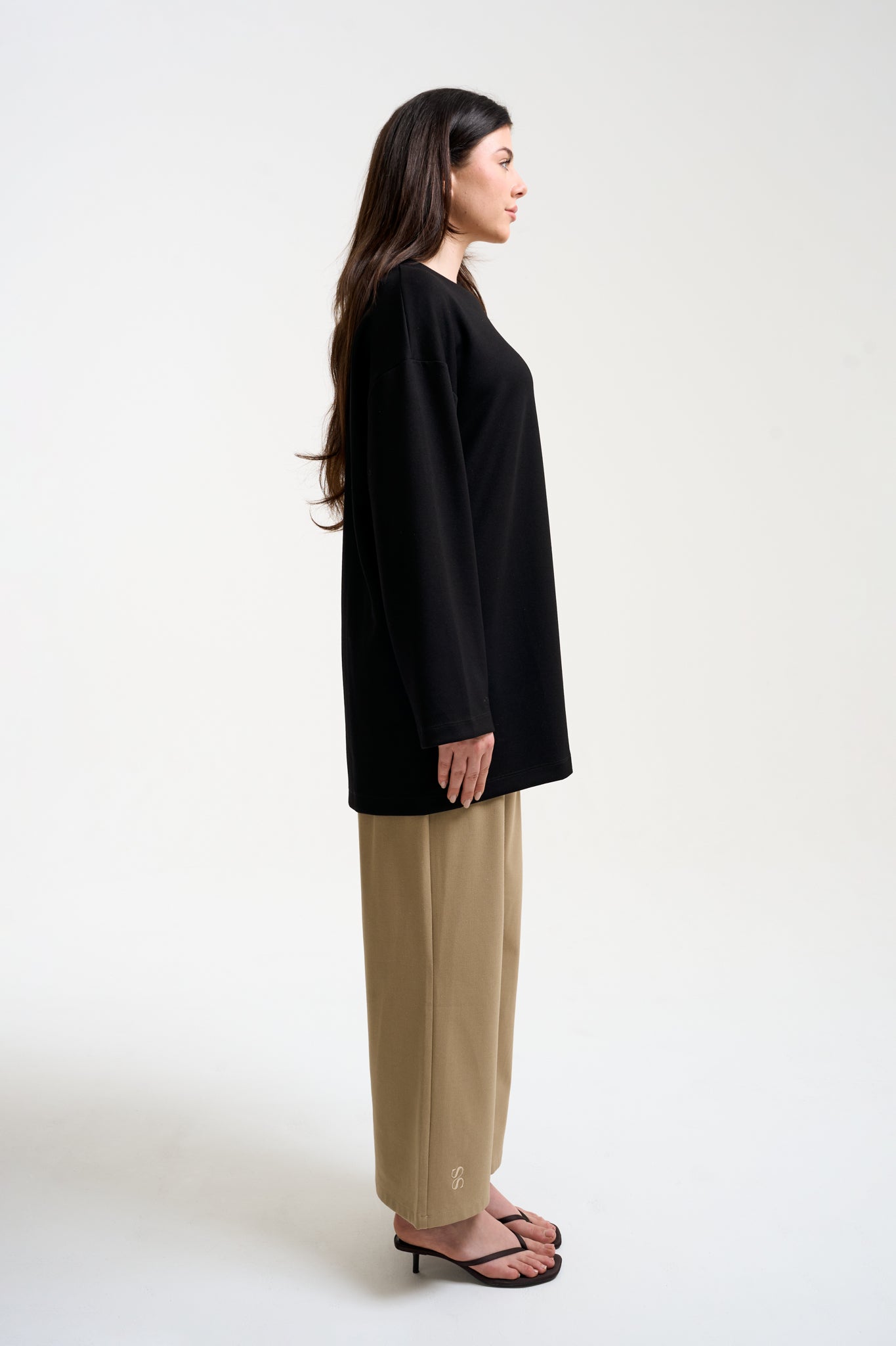 Oversized long sleeve black