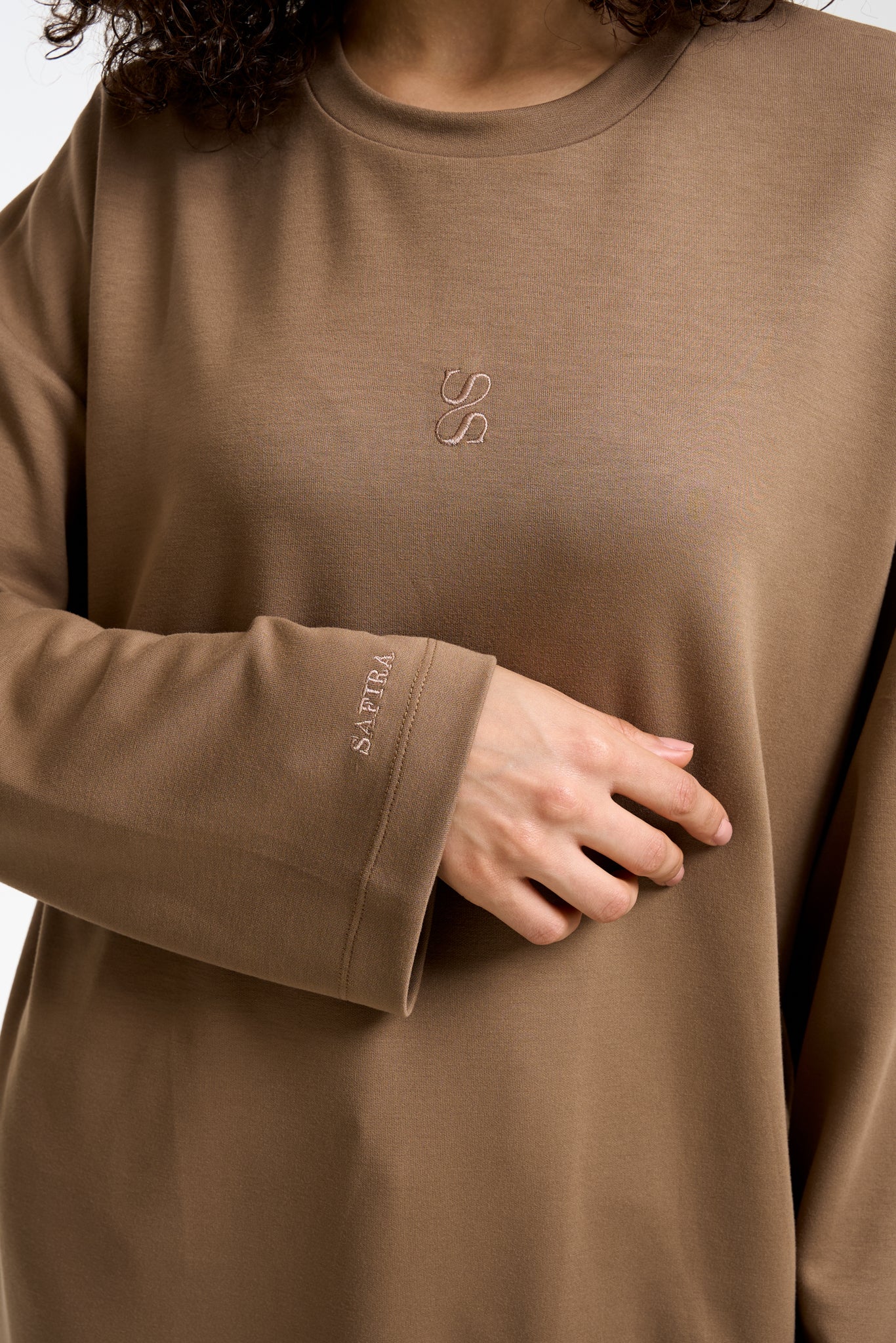 Oversized long sleeve nude