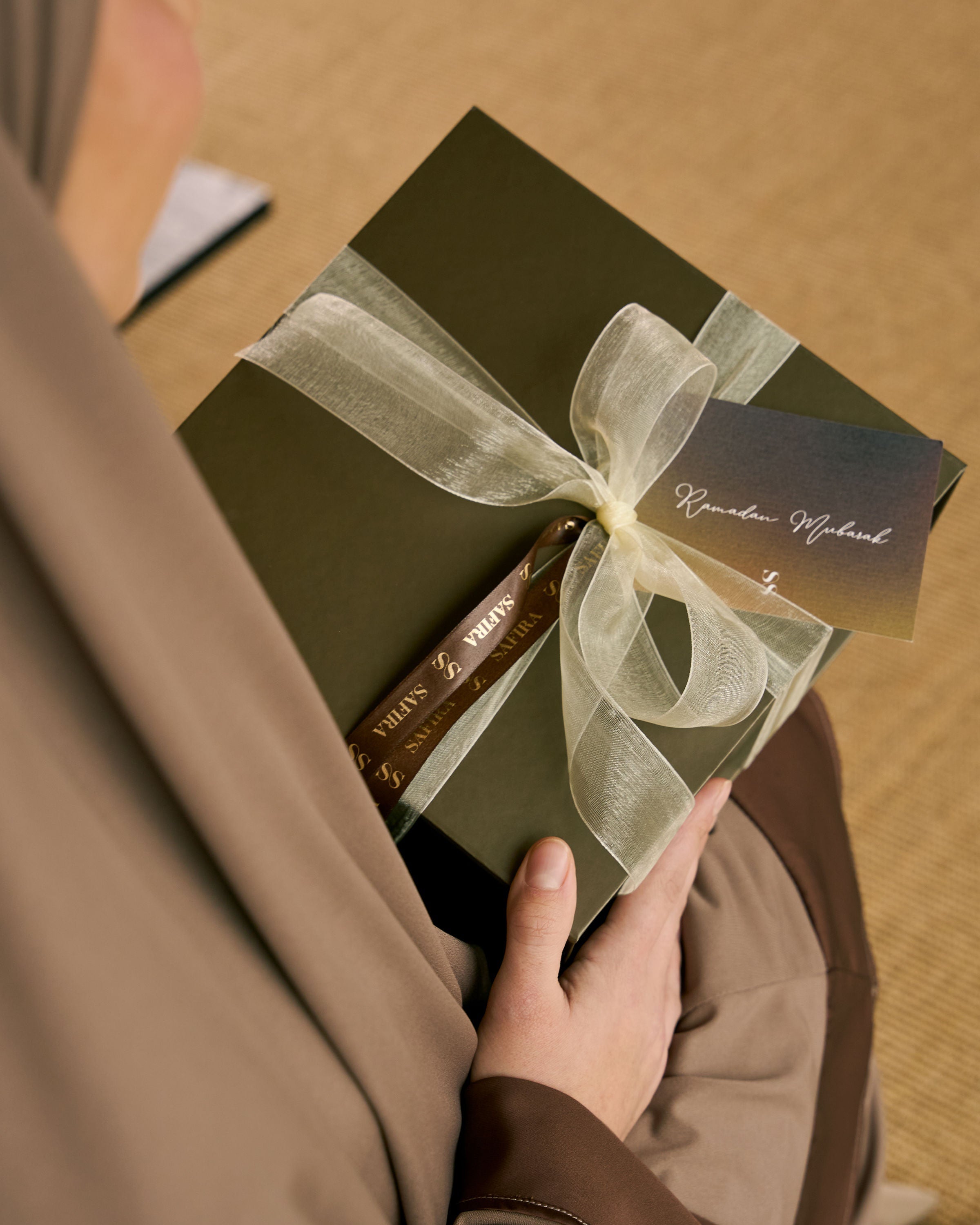 Gift Wrapping