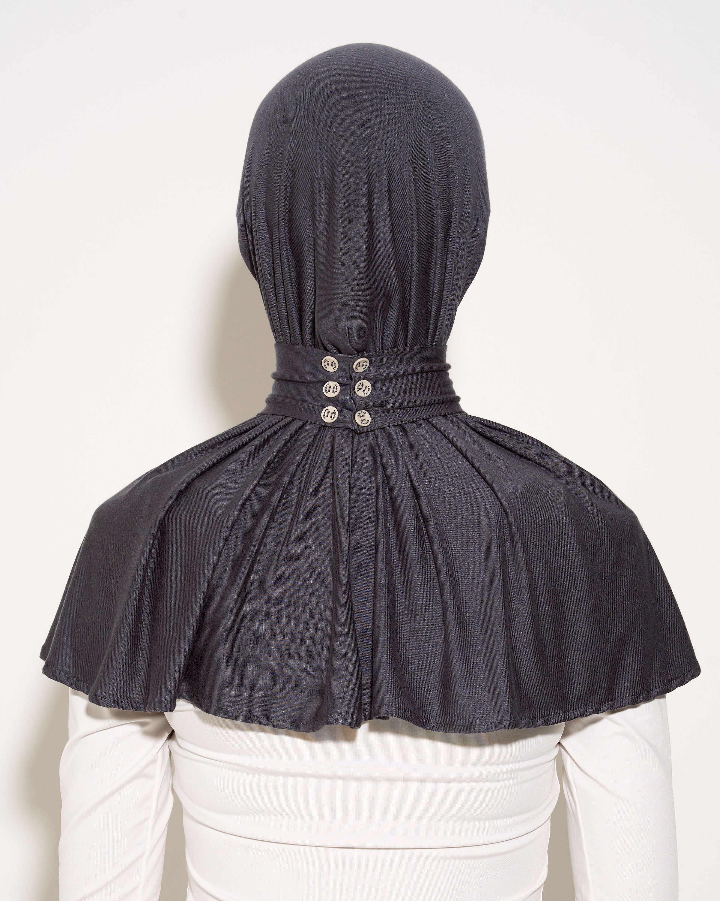 Staple Scarf II | Gun Metal